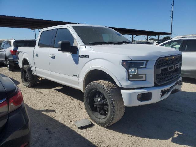 1FTEW1CG4GKF30764 - 2016 FORD F150 SUPERCREW WHITE photo 4