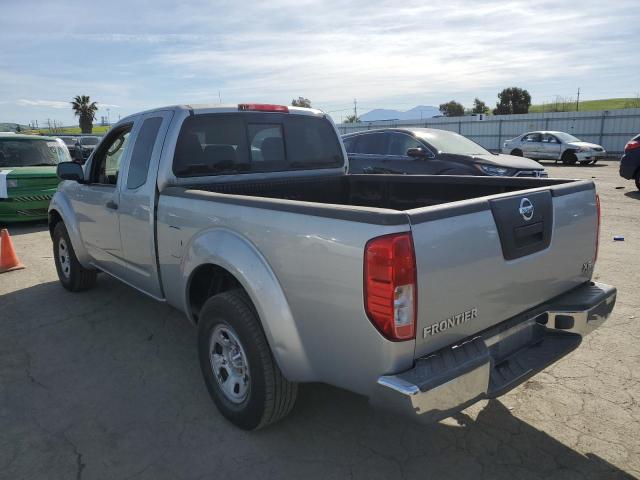 1N6BD06T75C434806 - 2005 NISSAN FRONTIER KING CAB XE SILVER photo 2