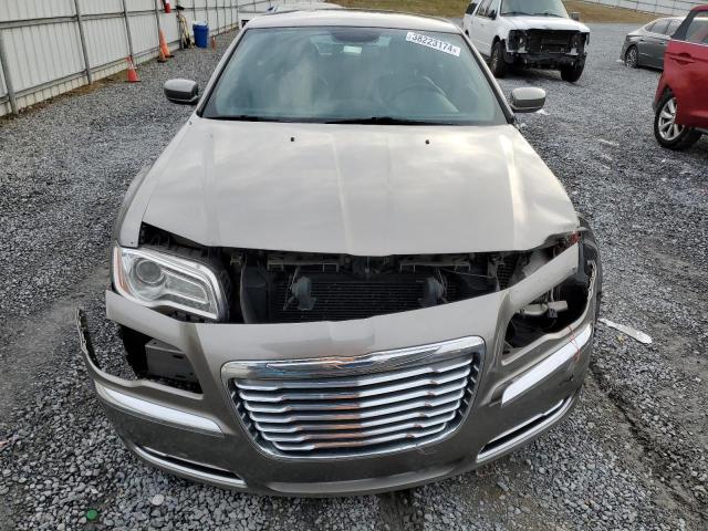 2C3CCAAG5EH230985 - 2014 CHRYSLER 300 SILVER photo 5