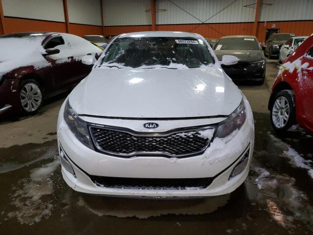 KNAGM4A76F5537938 - 2015 KIA OPTIMA LX WHITE photo 5