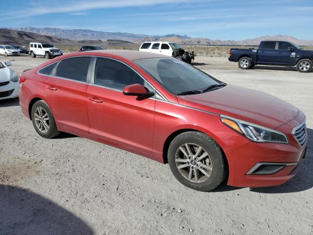 5NPE24AF4HH447102 - 2017 HYUNDAI SONATA SE RED photo 4