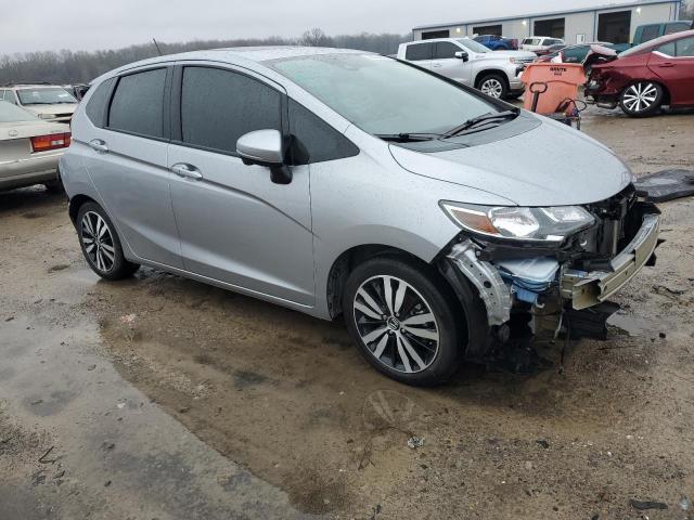 3HGGK5H83JM714169 - 2018 HONDA FIT EX SILVER photo 4