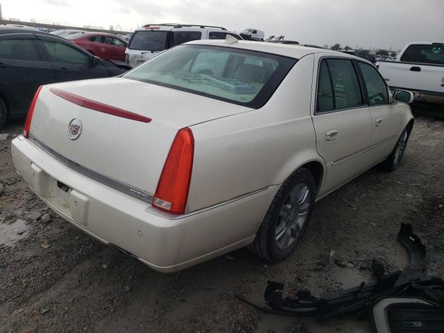 1G6KP5E93AU117318 - 2010 CADILLAC DTS PLATINUM BEIGE photo 3