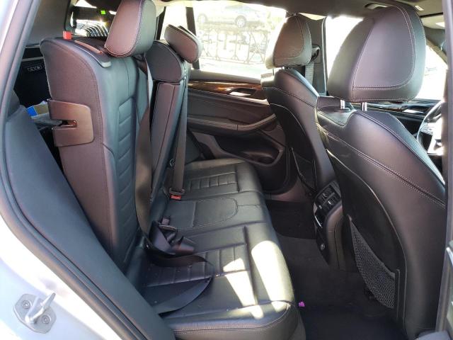 5UXTR9C52JLD57325 - 2018 BMW X3 XDRIVE30I Gümüş foto 11