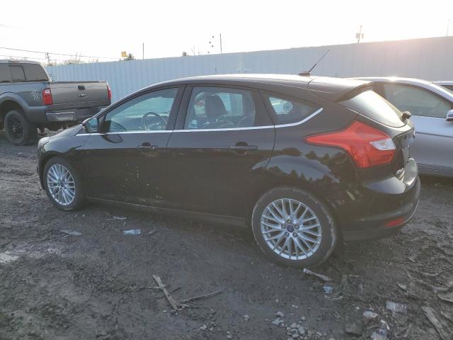 1FAHP3M2XCL264928 - 2012 FORD FOCUS SEL BLACK photo 2