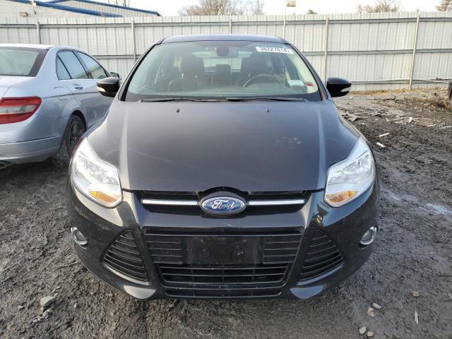 1FAHP3M2XCL264928 - 2012 FORD FOCUS SEL BLACK photo 5