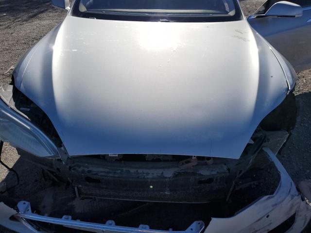 5YJSA1DP3DFP23089 - 2013 TESLA MODEL S ვერცხლისფერი ფოტო 11