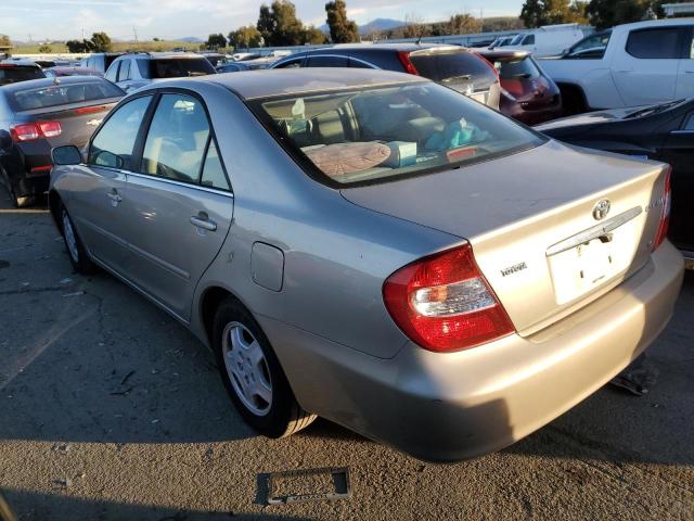 4T1BF32K83U567380 - 2003 TOYOTA CAMRY LE GOLD photo 2