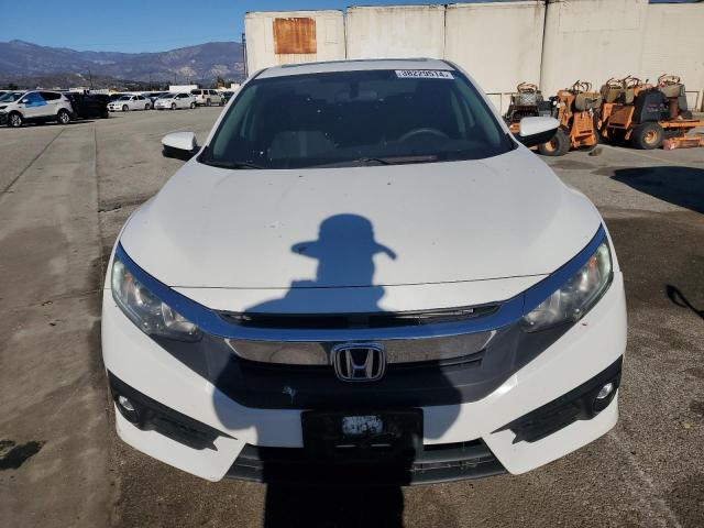 2HGFC1F34HH632159 - 2017 HONDA CIVIC EX WHITE photo 5