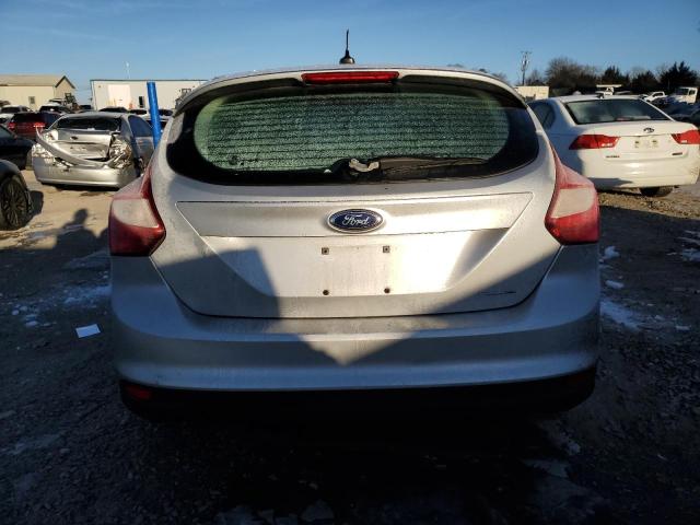 1FADP3K26DL375270 - 2013 FORD FOCUS SE SILVER photo 6