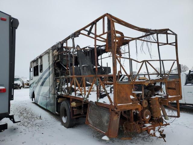 1RF120410X2005904 - 1999 ROADMASTER RAIL DYANASTER TWO TONE photo 3