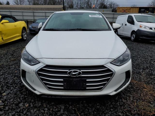 5NPD74LF4JH338803 - 2018 HYUNDAI ELANTRA SE WHITE photo 5