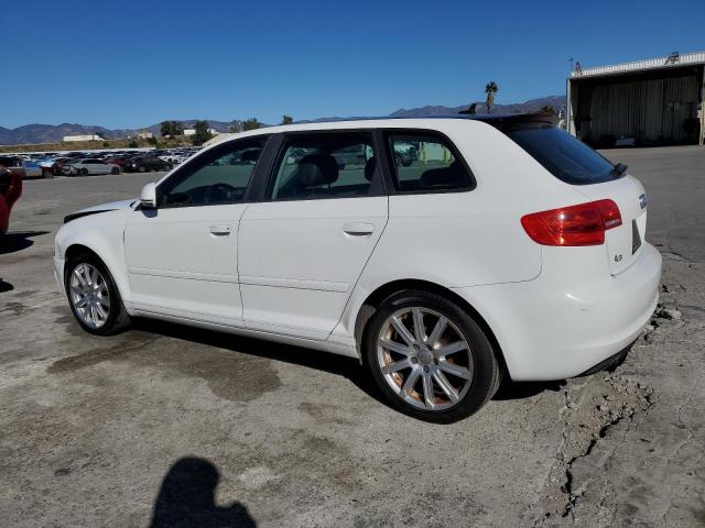 WAUKEAFMXAA071788 - 2010 AUDI A3 PREMIUM PLUS WHITE photo 2