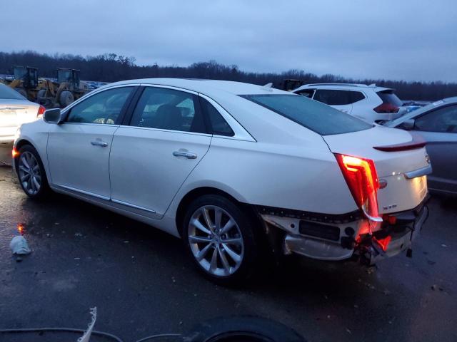 2G61S5S39D9156717 - 2013 CADILLAC XTS PREMIUM COLLECTION WHITE photo 2