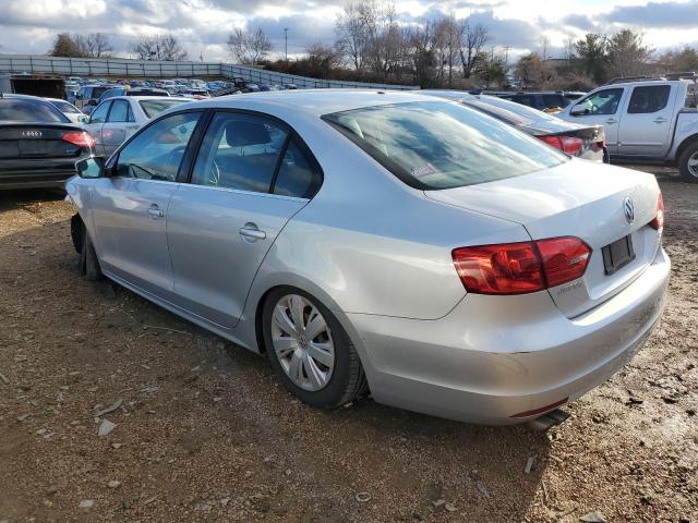 3VWDP7AJ5DM396245 - 2013 VOLKSWAGEN JETTA SE SILVER photo 2