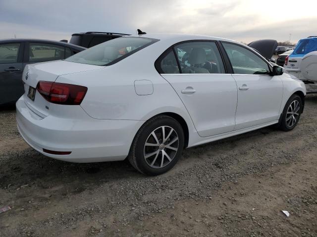 3VWDB7AJ3JM255779 - 2018 VOLKSWAGEN JETTA SE WHITE photo 3