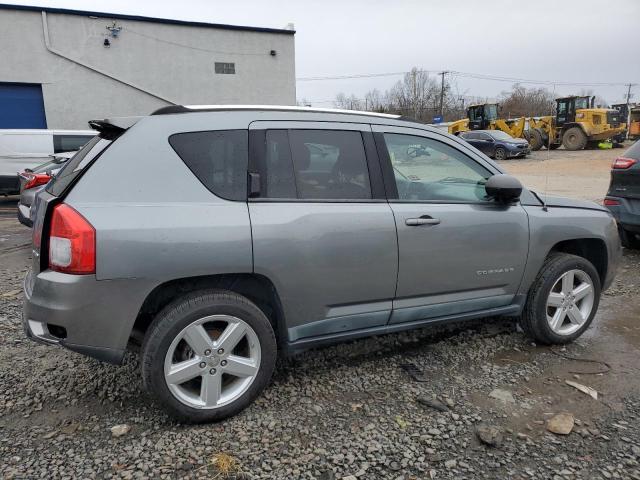 1J4NF5FB3BD276575 - 2011 JEEP COMPASS LIMITED GRAY photo 3