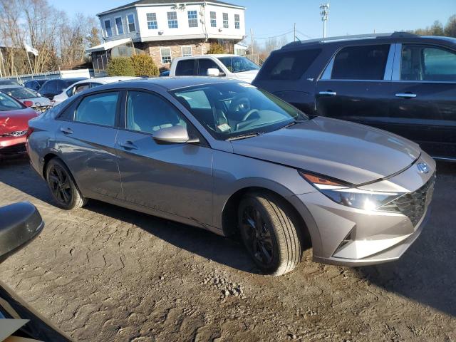 KMHLM4AJ9PU089033 - 2023 HYUNDAI ELANTRA BLUE GRAY photo 4