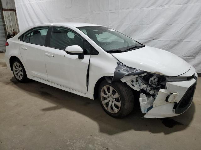 5YFEPMAE9MP254899 - 2021 TOYOTA COROLLA LE WHITE photo 4