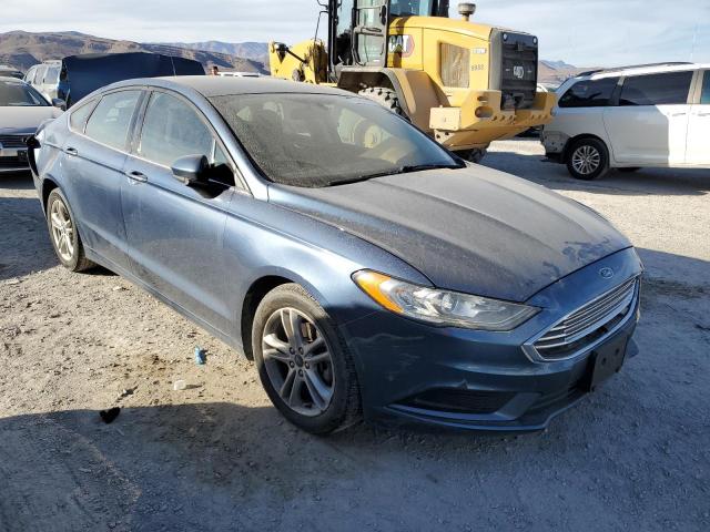 3FA6P0H78JR109840 - 2018 FORD FUSION SE BLUE photo 4