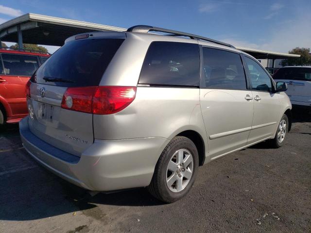 5TDZA23C76S489279 - 2006 TOYOTA SIENNA CE SILVER photo 3