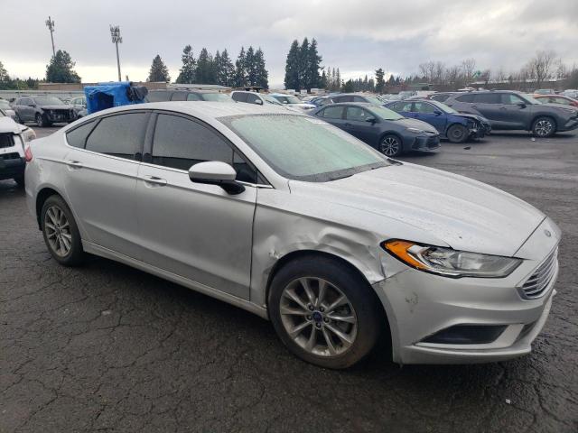 3FA6P0G7XHR294999 - 2017 FORD FUSION S SILVER photo 4