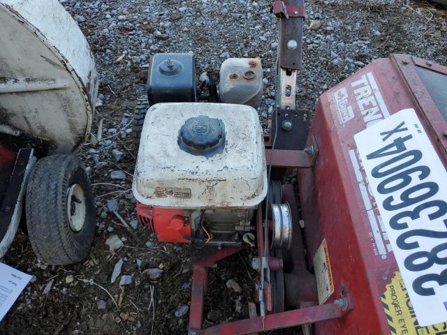 4846 - 2002 BROW LAWN EDGER RED photo 7