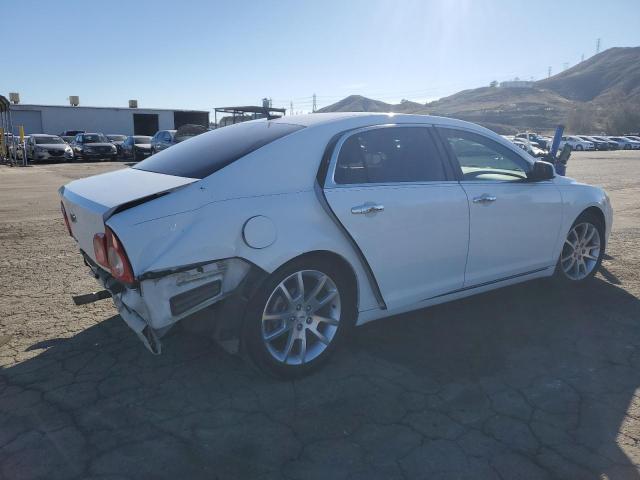 1G1ZE5E18BF381984 - 2011 CHEVROLET MALIBU LTZ თეთრი ფოტო 3