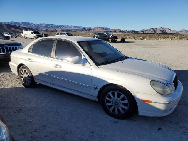 KMHWF35H23A880444 - 2003 HYUNDAI SONATA GLS WHITE photo 3