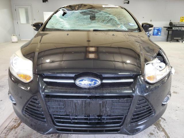 1FAHP3M23CL122341 - 2012 FORD FOCUS SEL BLACK photo 5