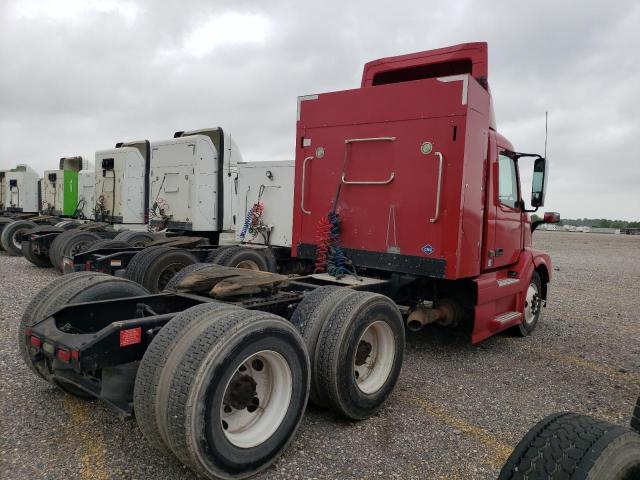 4V5NC9UG4GN929890 - 2016 VOLVO VN VNL RED photo 4