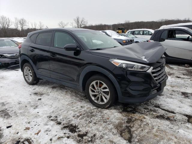 KM8J2CA41JU787953 - 2018 HYUNDAI TUCSON SE BLACK photo 4