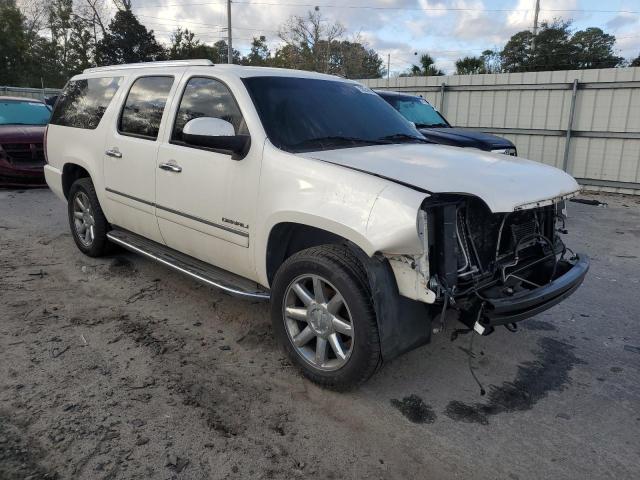 1GKS2MEF4CR189473 - 2012 GMC YUKON XL DENALI WHITE photo 4