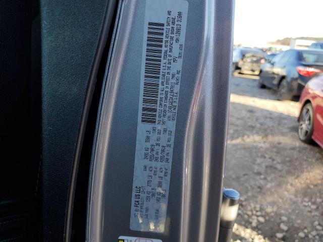 1C4BJWEGXJL847011 - 2018 JEEP WRANGLER U SAHARA SILVER photo 13