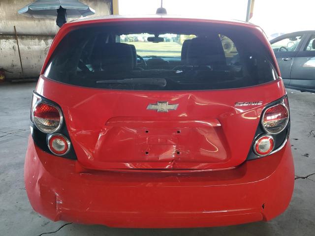 1G1JA6SH2G4181847 - 2016 CHEVROLET SONIC LS RED photo 6