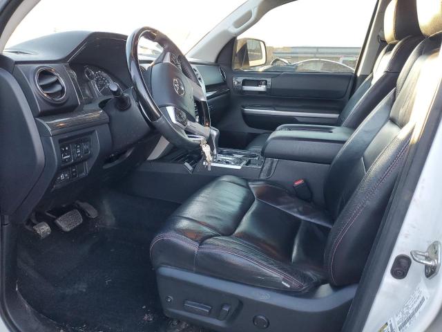 5TFCY5F16HX021750 - 2017 TOYOTA TUNDRA DOUBLE CAB SR/SR5 WHITE photo 7