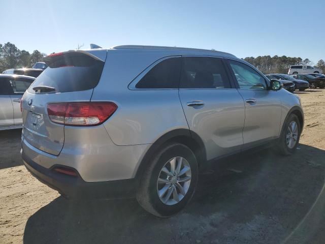 5XYPGDA31HG238715 - 2017 KIA SORENTO LX SILVER photo 3