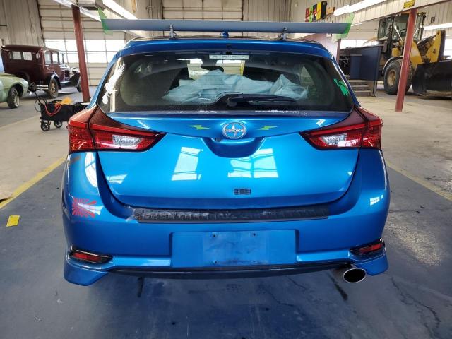 JTNKARJE9JJ575158 - 2018 TOYOTA COROLLA IM BLUE photo 6