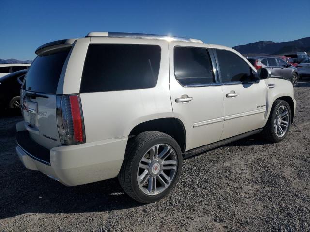 1GYS4CEF3ER142478 - 2014 CADILLAC ESCALADE PREMIUM CREAM photo 3