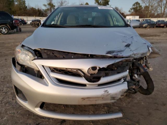 2T1BU4EE5BC691012 - 2011 TOYOTA COROLLA BASE SILVER photo 5
