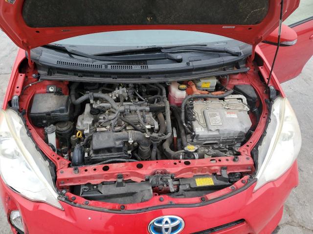 JTDKDTB3XC1031065 - 2012 TOYOTA PRIUS C RED photo 11