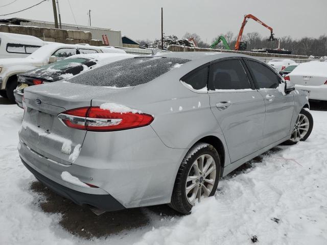 3FA6P0HD6LR183296 - 2020 FORD FUSION SE SILVER photo 3