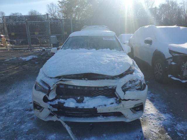 JN1EV7AR9JM436629 - 2018 INFINITI Q50 LUXE WHITE photo 5