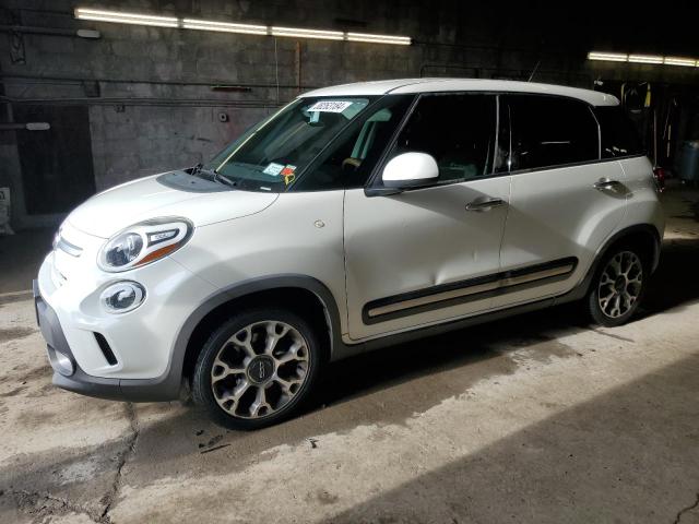 2014 FIAT 500L TREKKING, 