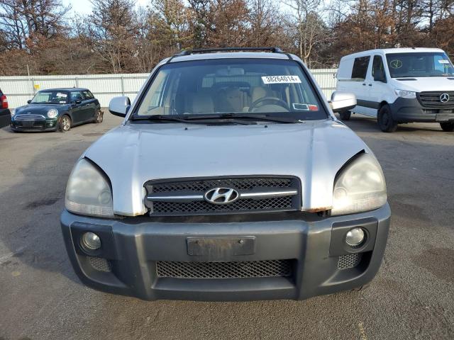 KM8JN12D58U839511 - 2008 HYUNDAI TUCSON SE SILVER photo 5