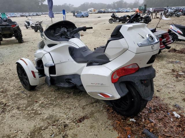 2BXNBDD22GV004495 - 2016 CAN-AM SPYDER ROA RT WHITE photo 3