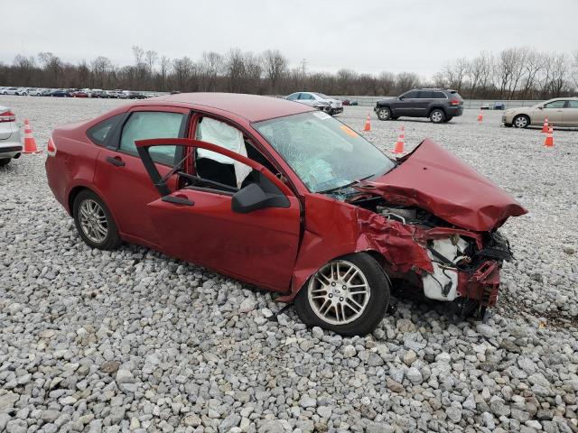 1FAHP35NX9W133661 - 2009 FORD FOCUS SE RED photo 4