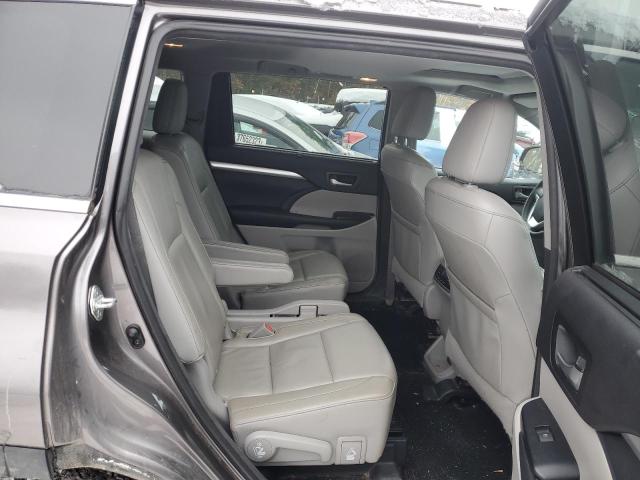 5TDJKRFH2GS275179 - 2016 TOYOTA HIGHLANDER XLE ნაცრისფერი ფოტო 11