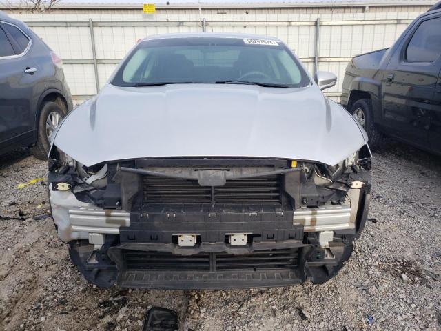 3FA6P0H74ER127435 - 2014 FORD FUSION SE SILVER photo 5