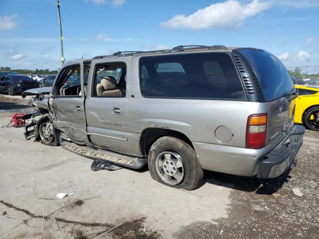 1GNEC16Z42J330236 - 2002 CHEVROLET SUBURBAN C1500 GOLD photo 2